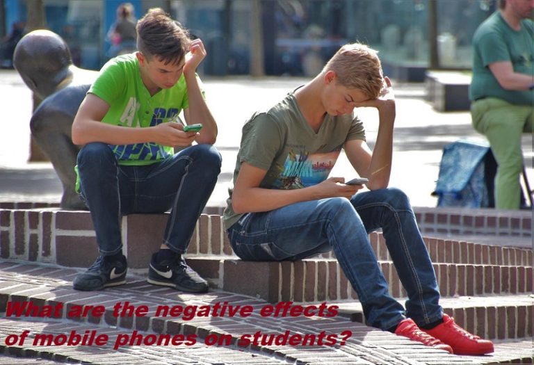 What Are The Negative Effects of Mobile Phones on Students